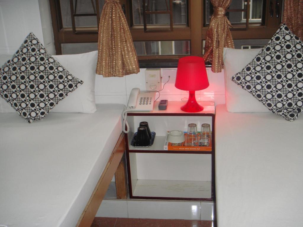 Paris Guest House Хонконг Стая снимка