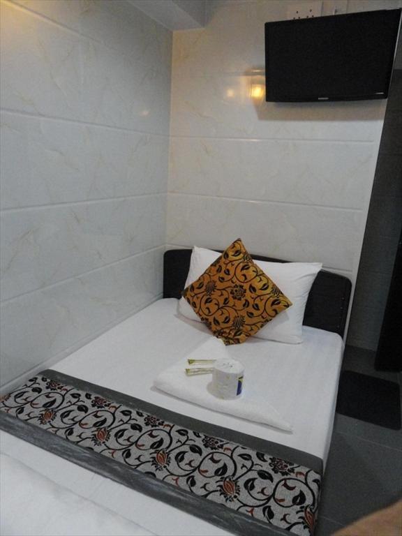 Paris Guest House Хонконг Екстериор снимка